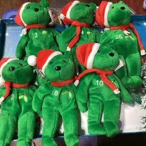 Complete set of 1998 Salvino’s Bamm Beanos MWMTS in tag protectors green plush